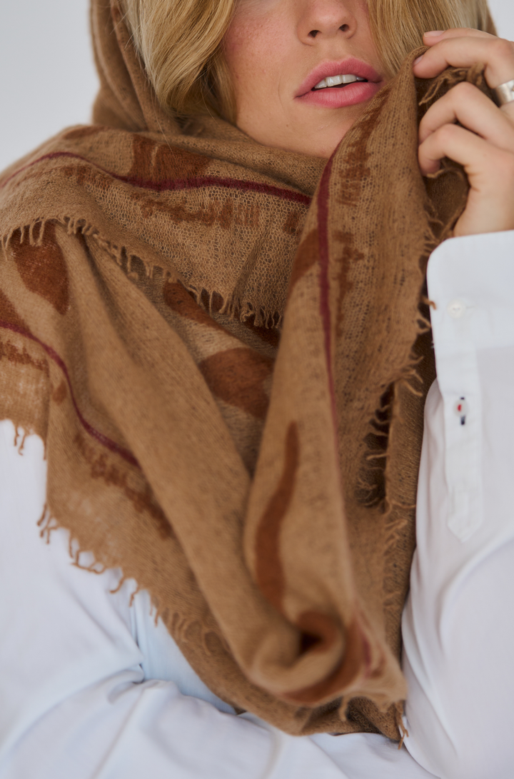 Om Caramel Café Brown